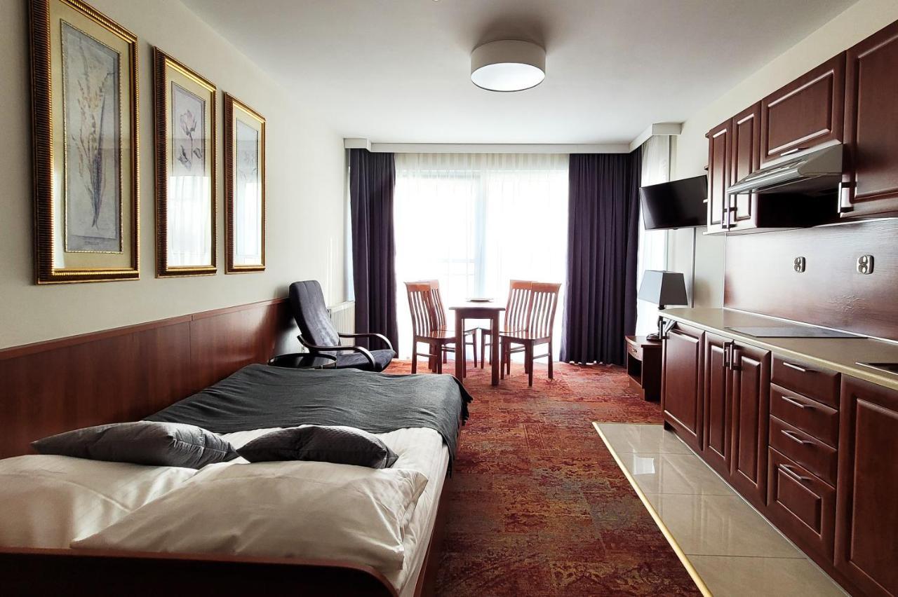 Anker Apartment Колобжег Екстериор снимка
